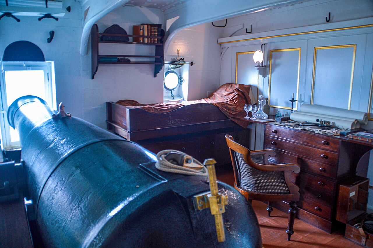 Cabin,_HMS_Warrior.jpg